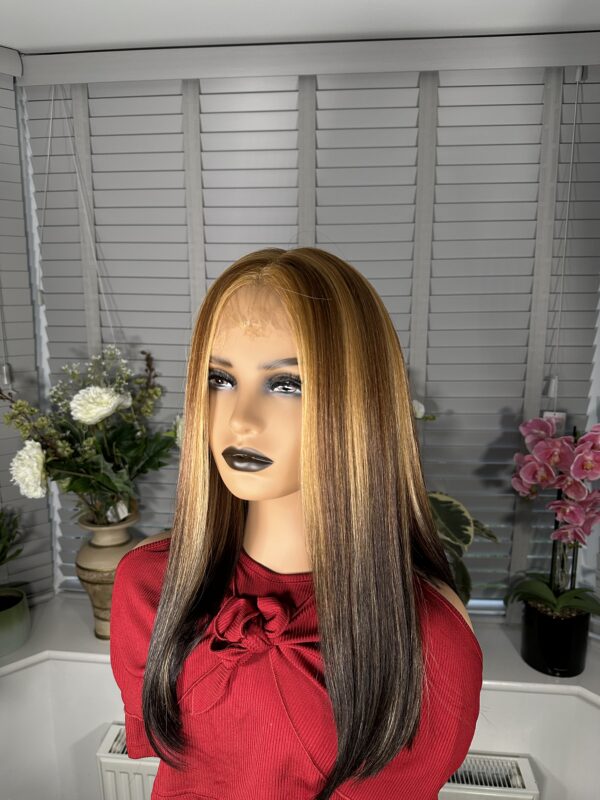 Gracie 13x7 Free Part Synthetic Lace Front Wig - Image 2