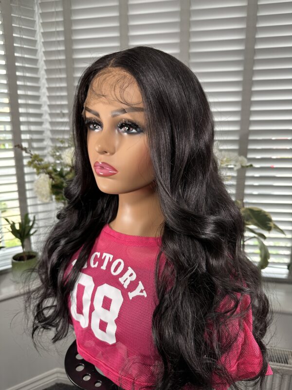 Rea 13x7 Free Part Synthetic Lace Front Wig - Image 9